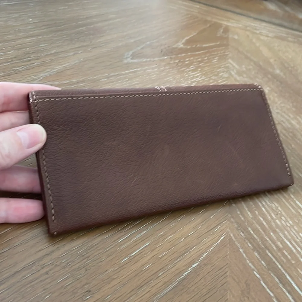 NWOT Adabar Men’s Brown Leather Bifold Long Wallet - butter soft leather